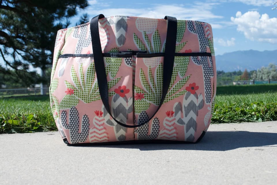 Jovela Geo Tote